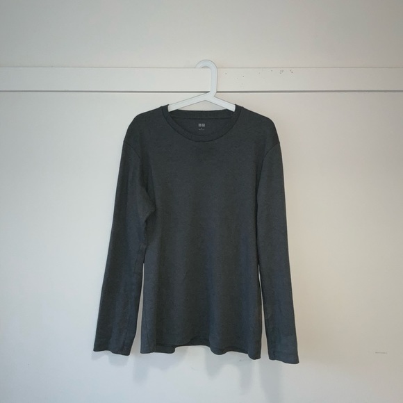 Uniqlo Long Sleeve Tee - Picture 1 of 2